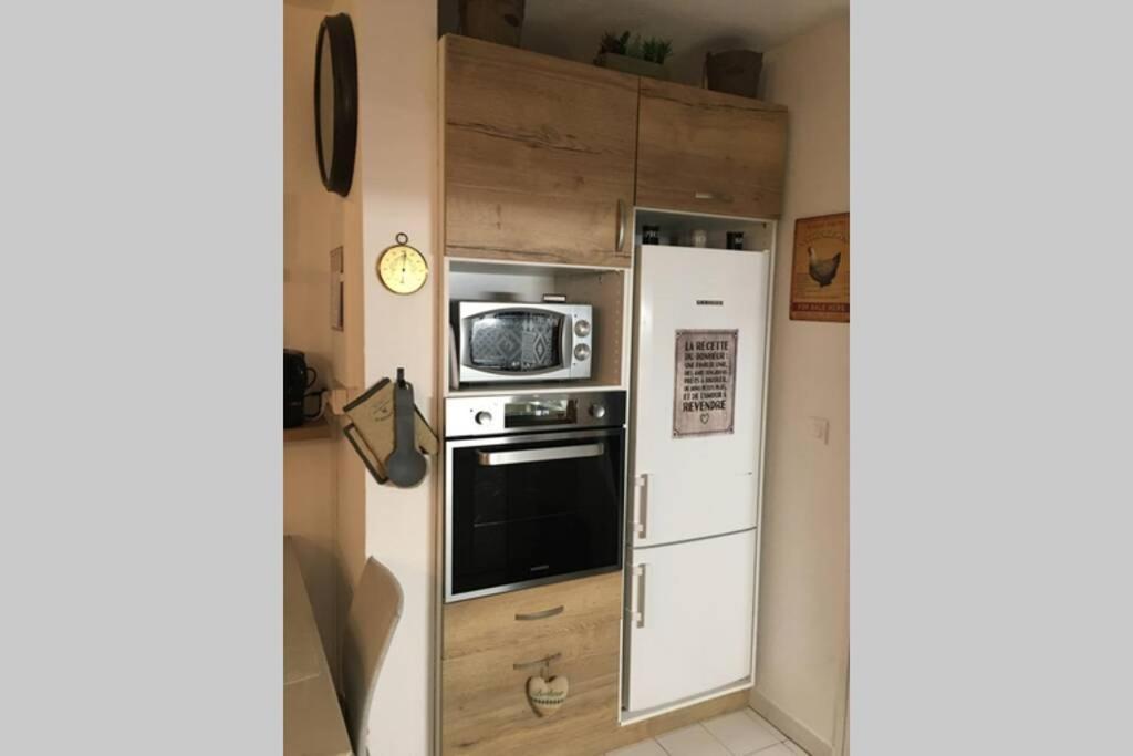 Appartement T2 Dans Residence Avec Piscine Et Tennis Saint-Raphaël Eksteriør billede